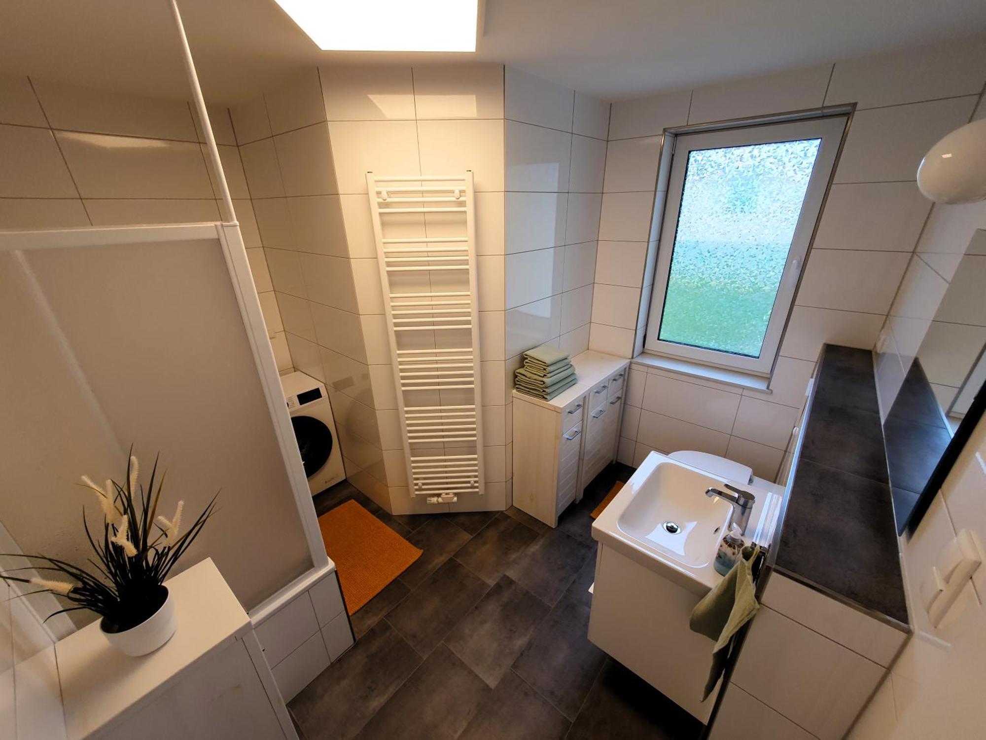 Radfreundliches Wohlfuehl-Apartment Mit Terrasse Und Parkplatz - Fewo Woody Schwerin  Eksteriør bilde