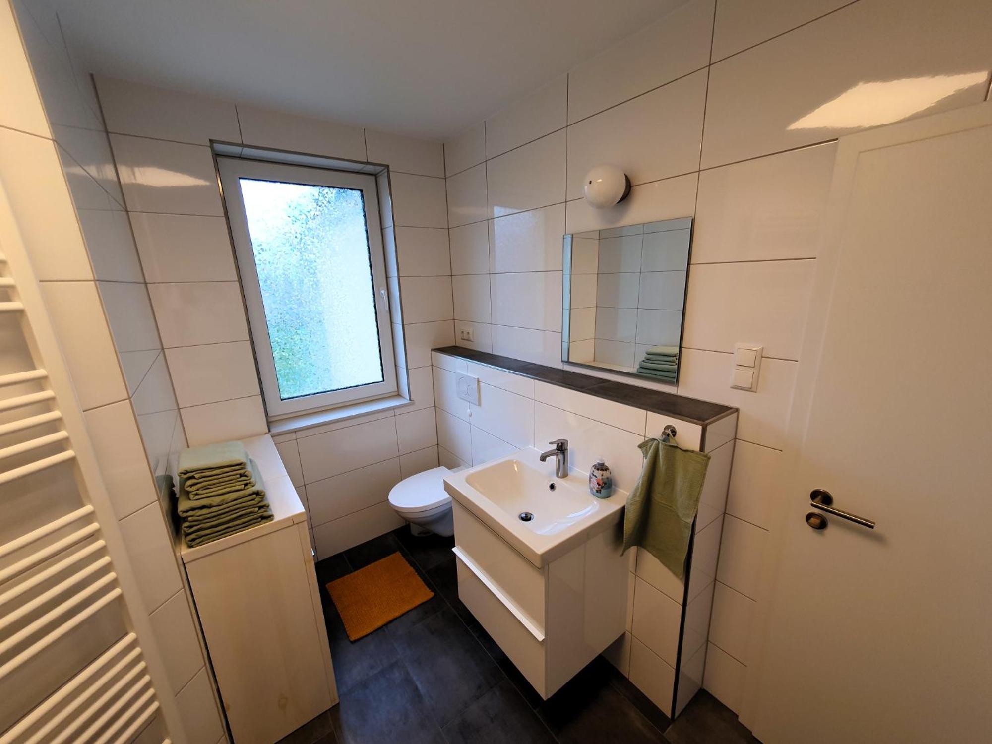 Radfreundliches Wohlfuehl-Apartment Mit Terrasse Und Parkplatz - Fewo Woody Schwerin  Eksteriør bilde